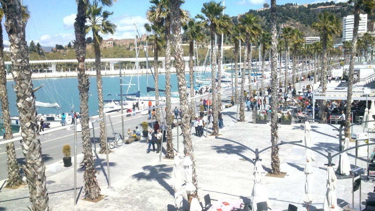 Frente a playa Malagueta Miramar Málaga Exterior foto