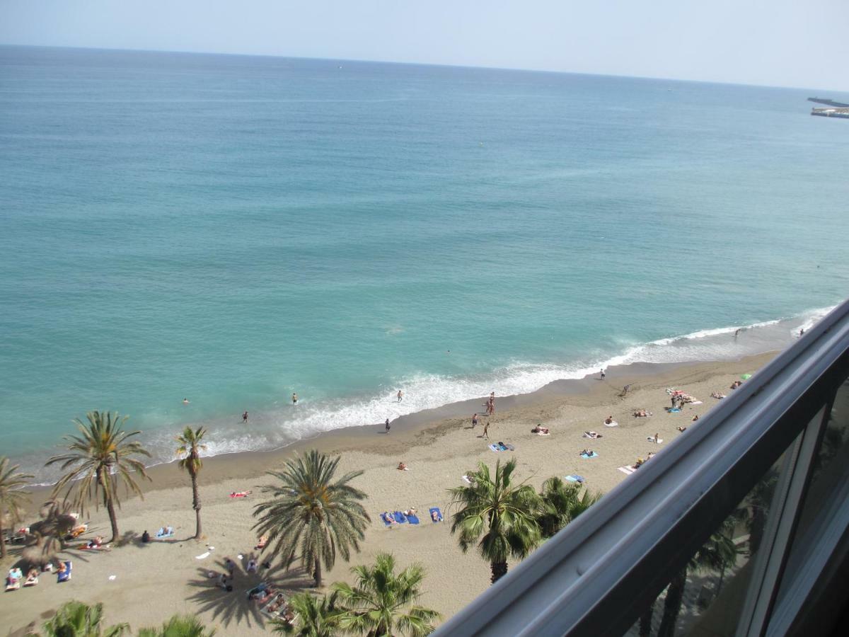 Frente a playa Malagueta Miramar Málaga Exterior foto